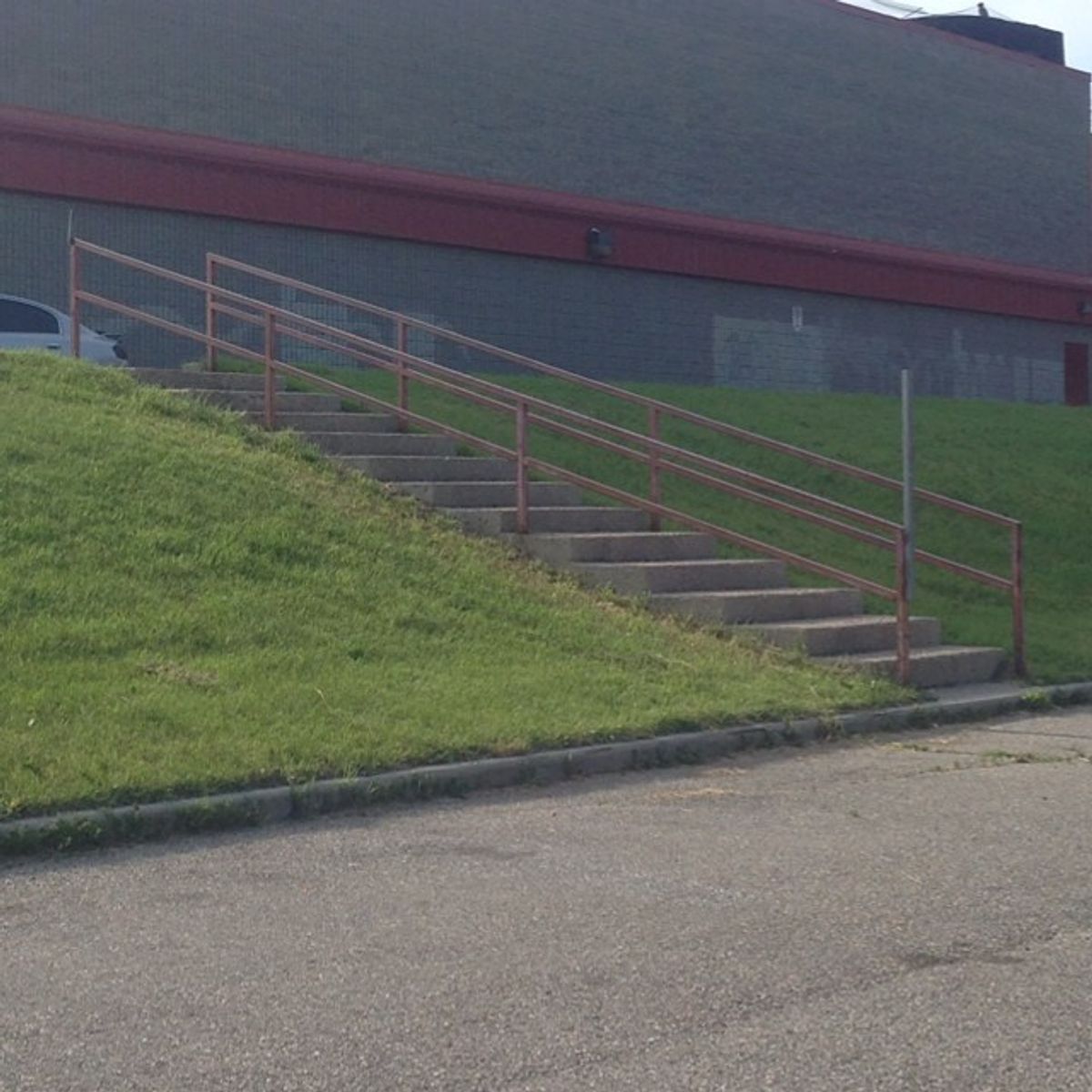 Image for skate spot Acadia Recreation Complex - 13 Stair Rail