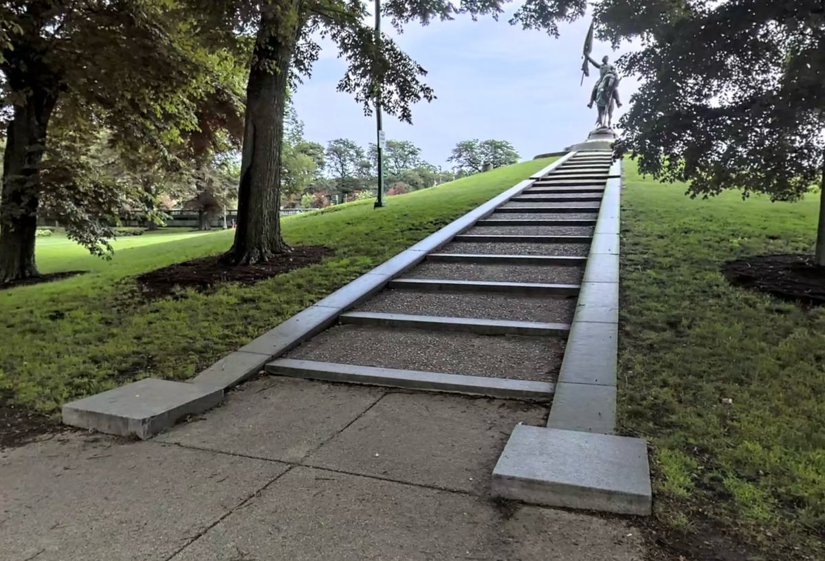 Image for skate spot John Alexander - Long Hubba