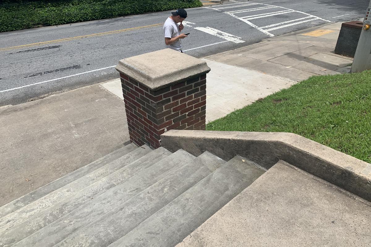 Image for skate spot Morningside Elementary Gap To Ledge
