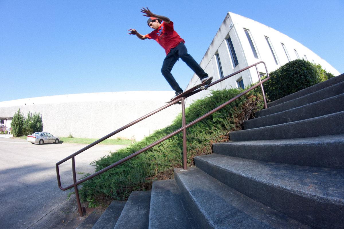 Image for skate spot 12 Stair Handrail