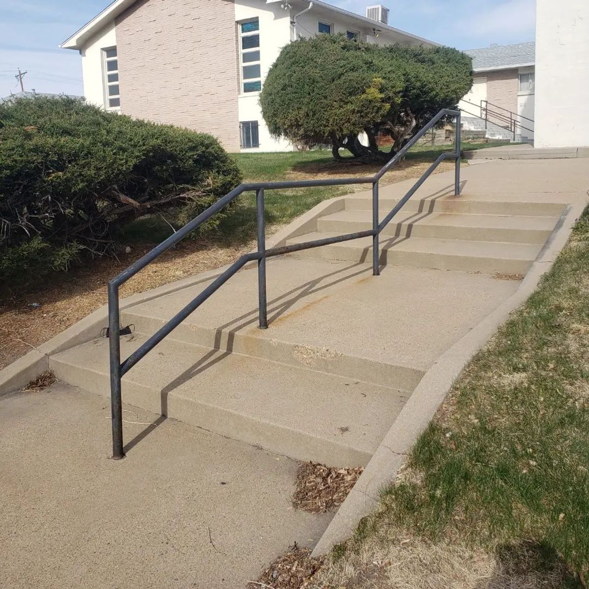 Image for skate spot First Baptist Church - 3 Flat 2 Double Set Rail