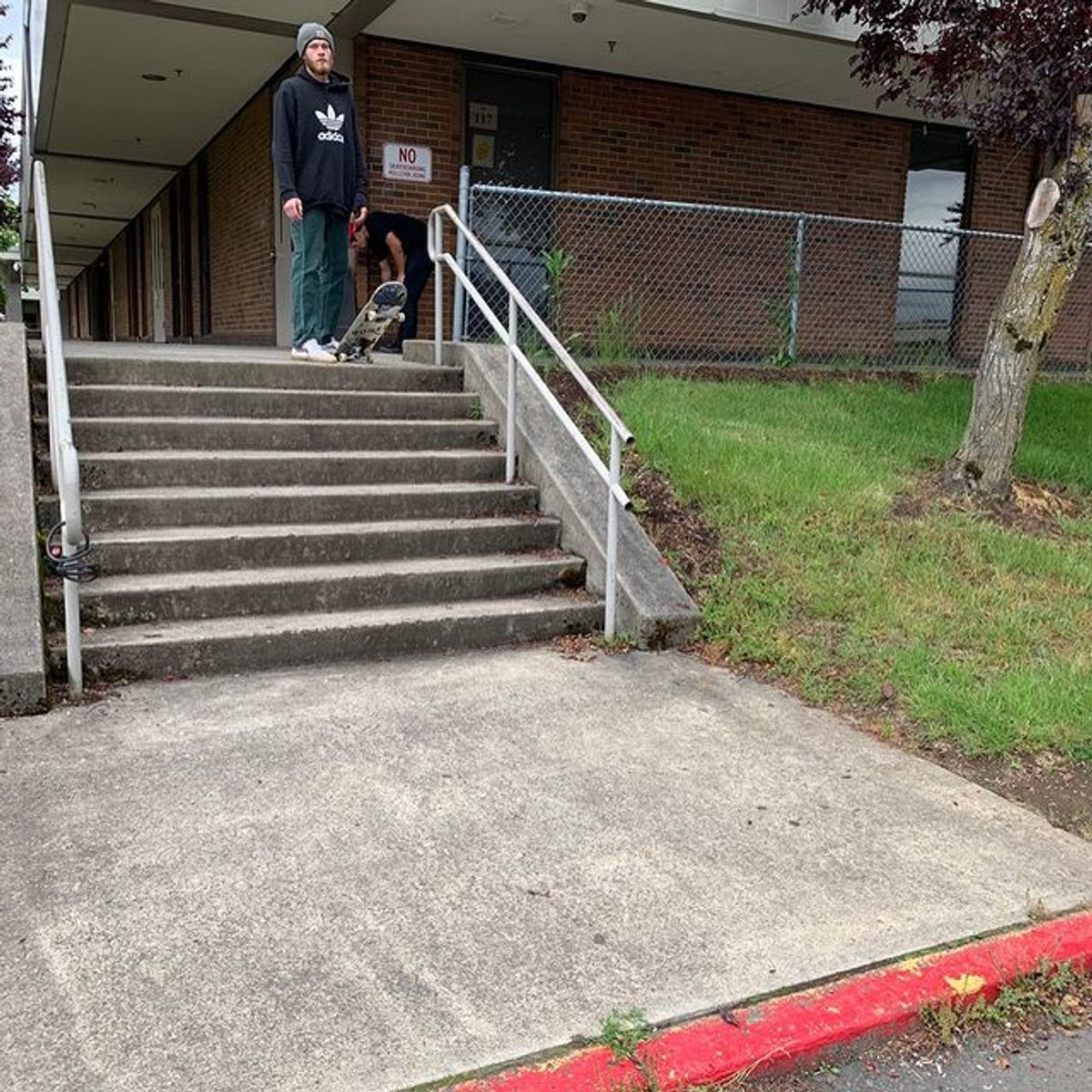 Image for skate spot  Fort Vancouver High School 8 Stair Rail