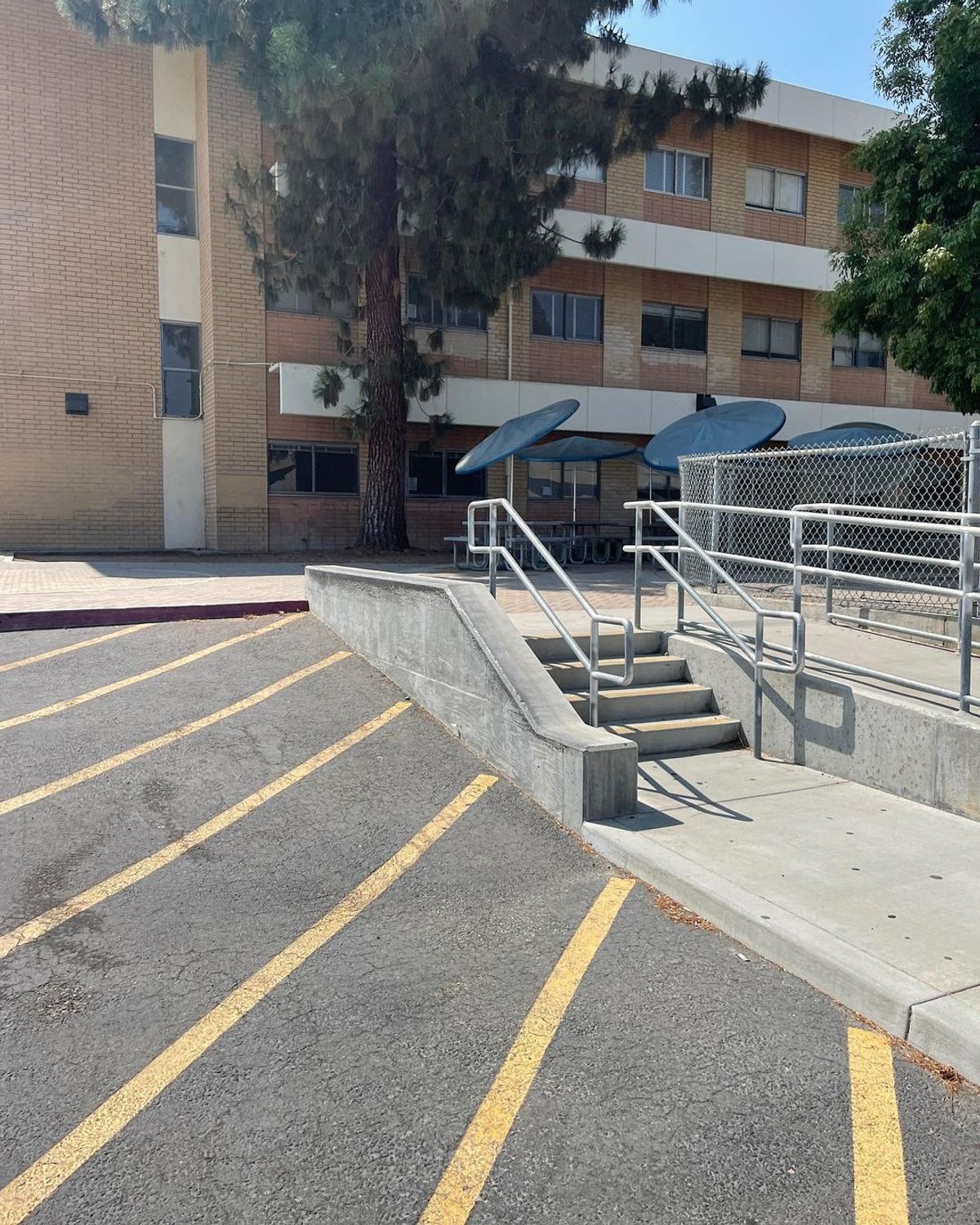 Image for skate spot El Camino Real Charter High School - Kink Ledge