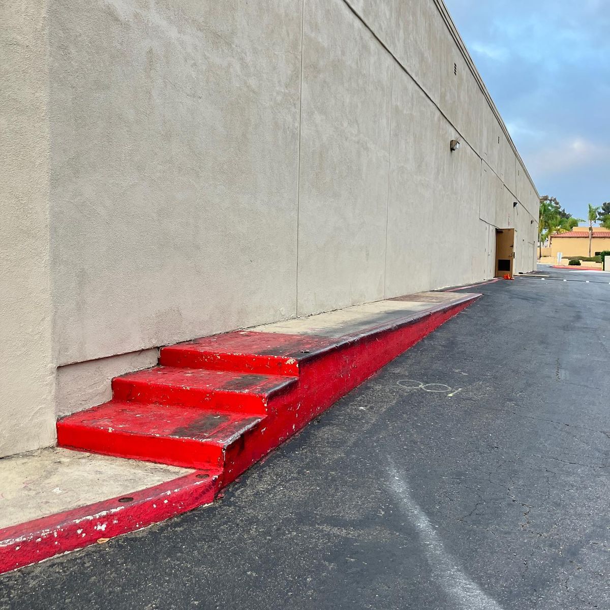 Image for skate spot Trampoline Park - Ledge 3 Stair