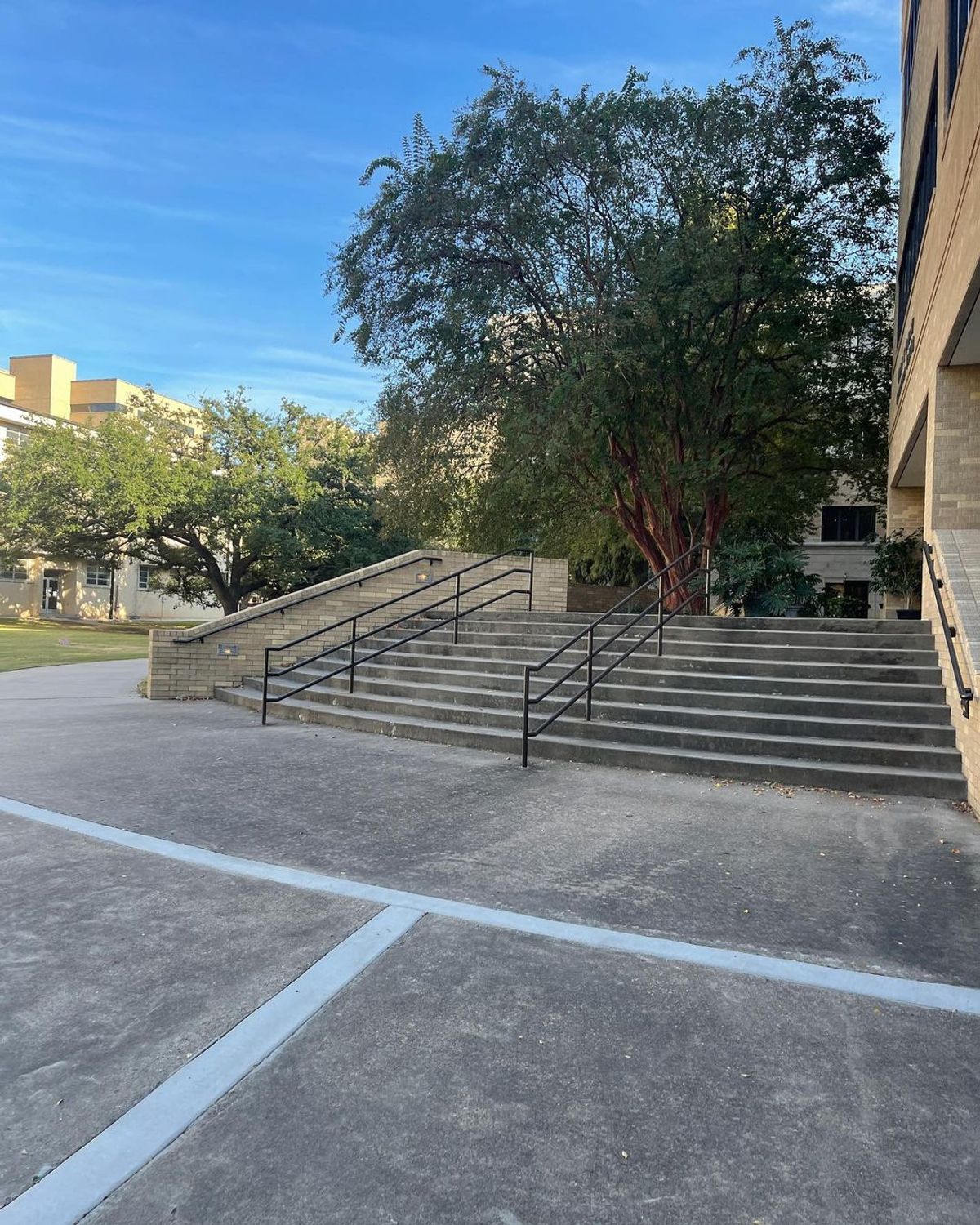 Image for skate spot Texas A&M University - 9 Stair