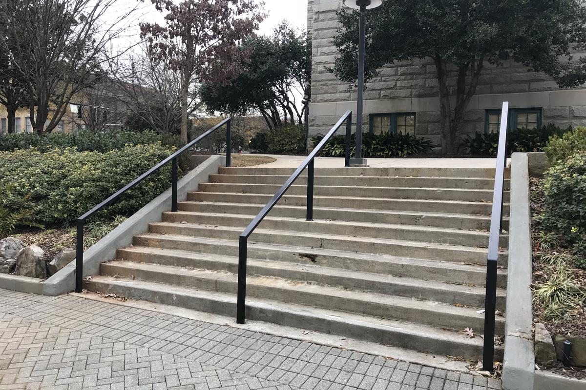 Image for skate spot History Museum 11 Stair Rail