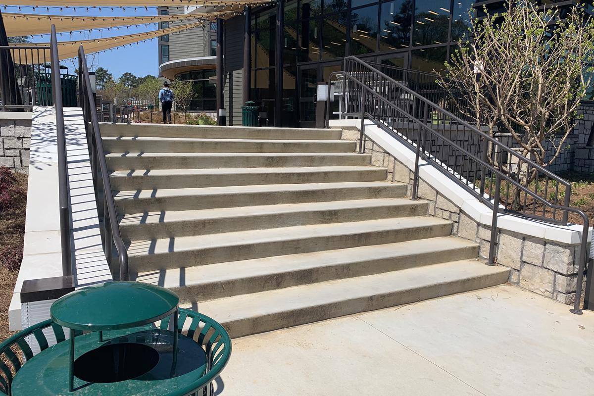 Image for skate spot Life University 9 Stair