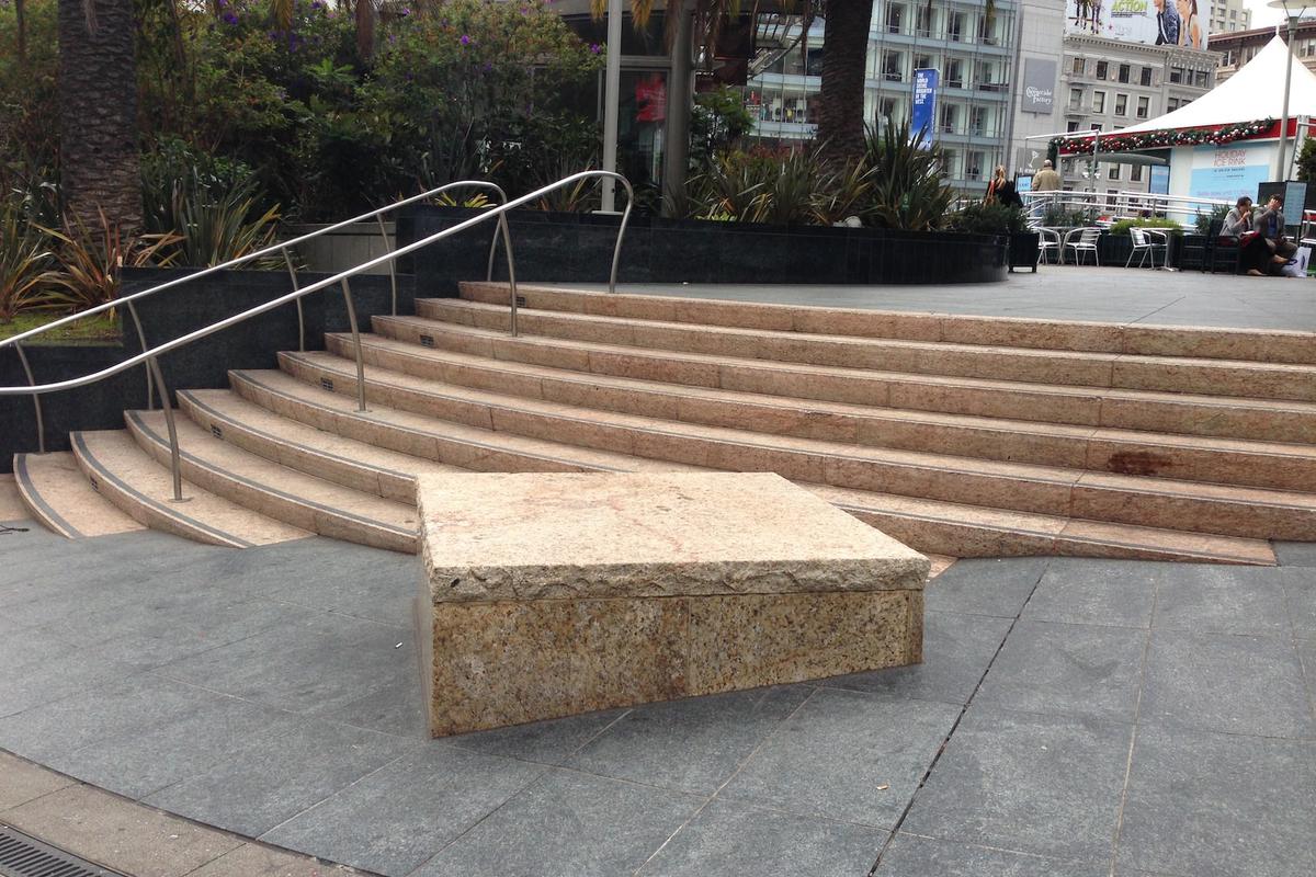 Image for skate spot Union Square Gap To Block