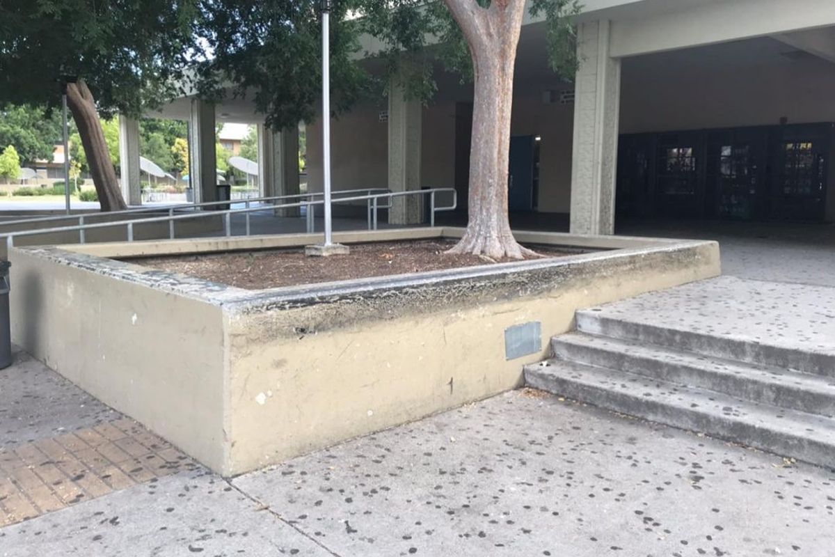 Image for skate spot El Camino Real High School Out Ledges