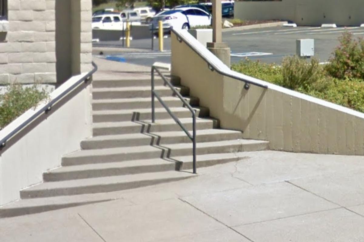 Image for skate spot 7 stair gap-to-rail