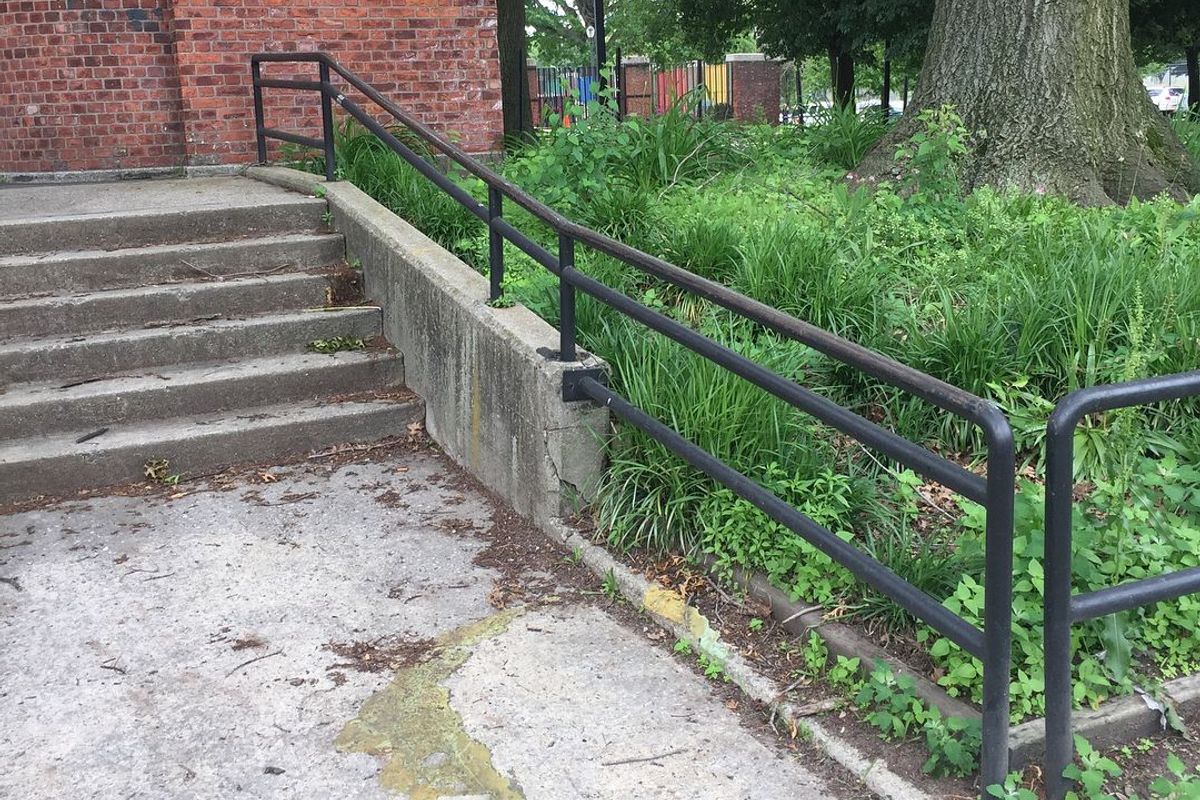 Image for skate spot Red Hook Down Out Rail