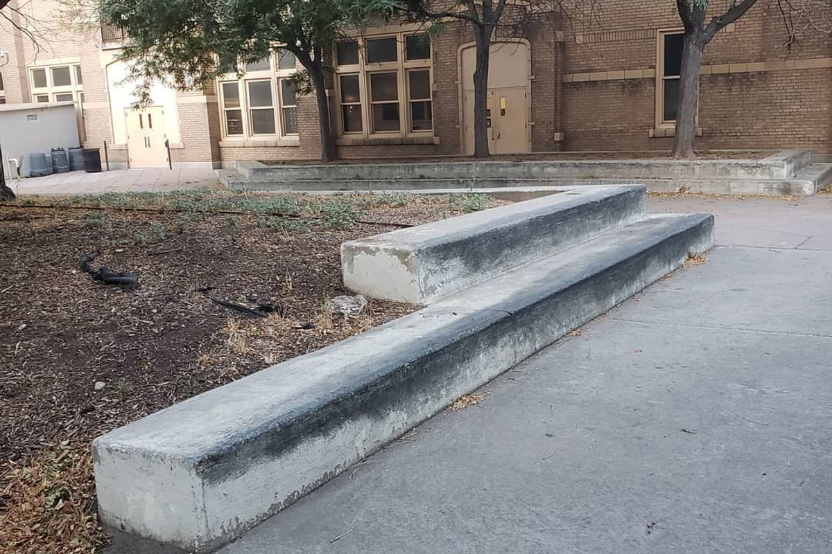 Image for skate spot West High School Ledges