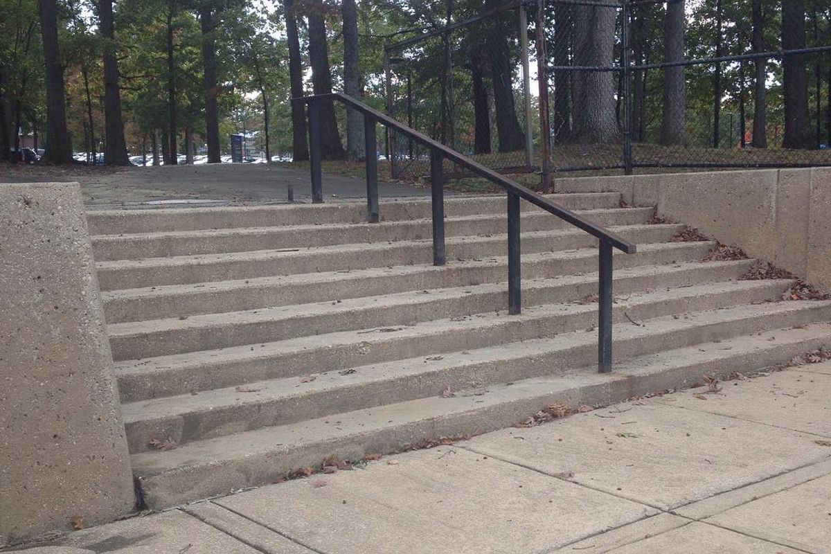 Image for skate spot Essex Community College 8 Stair Rail