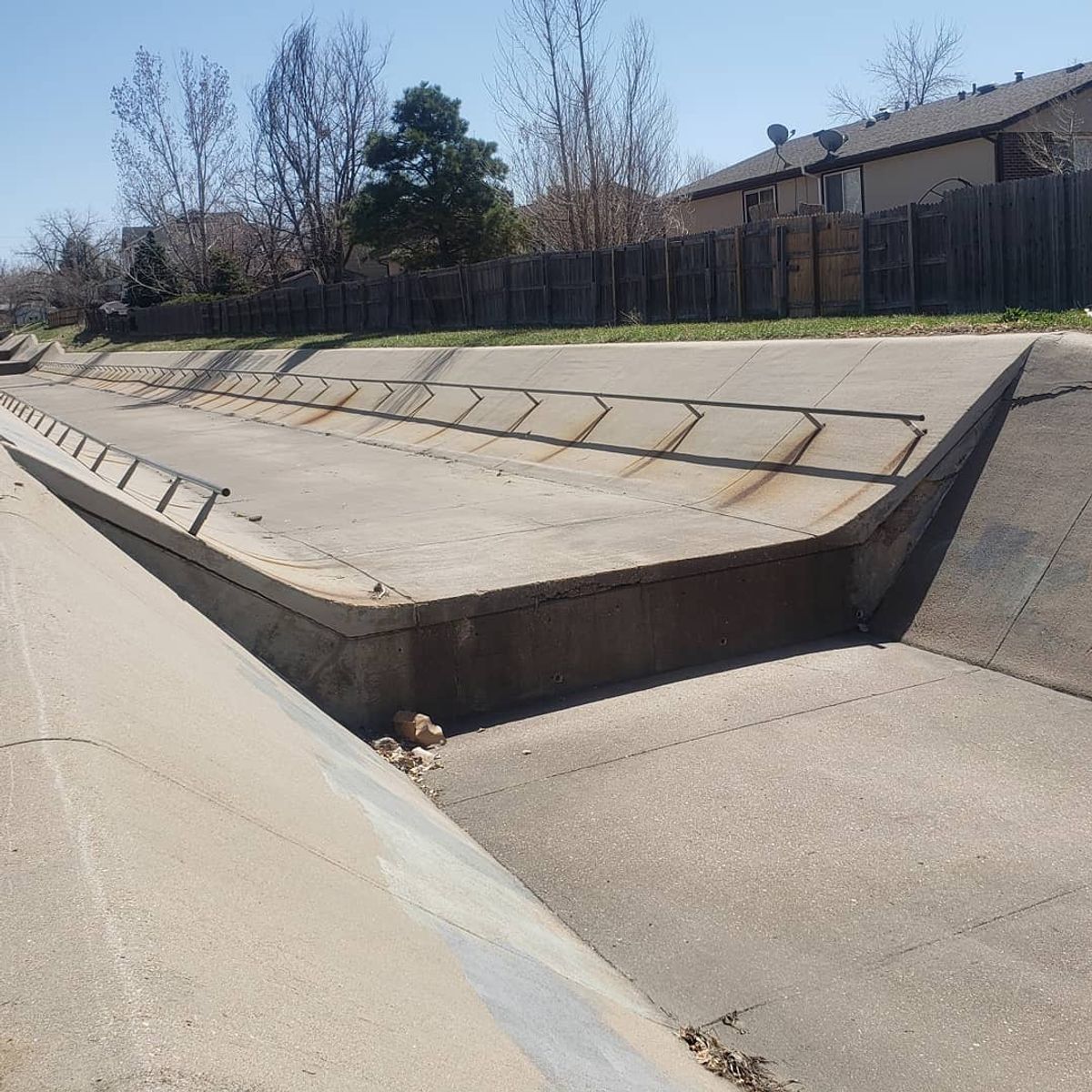 Image for skate spot Aurora Ditch