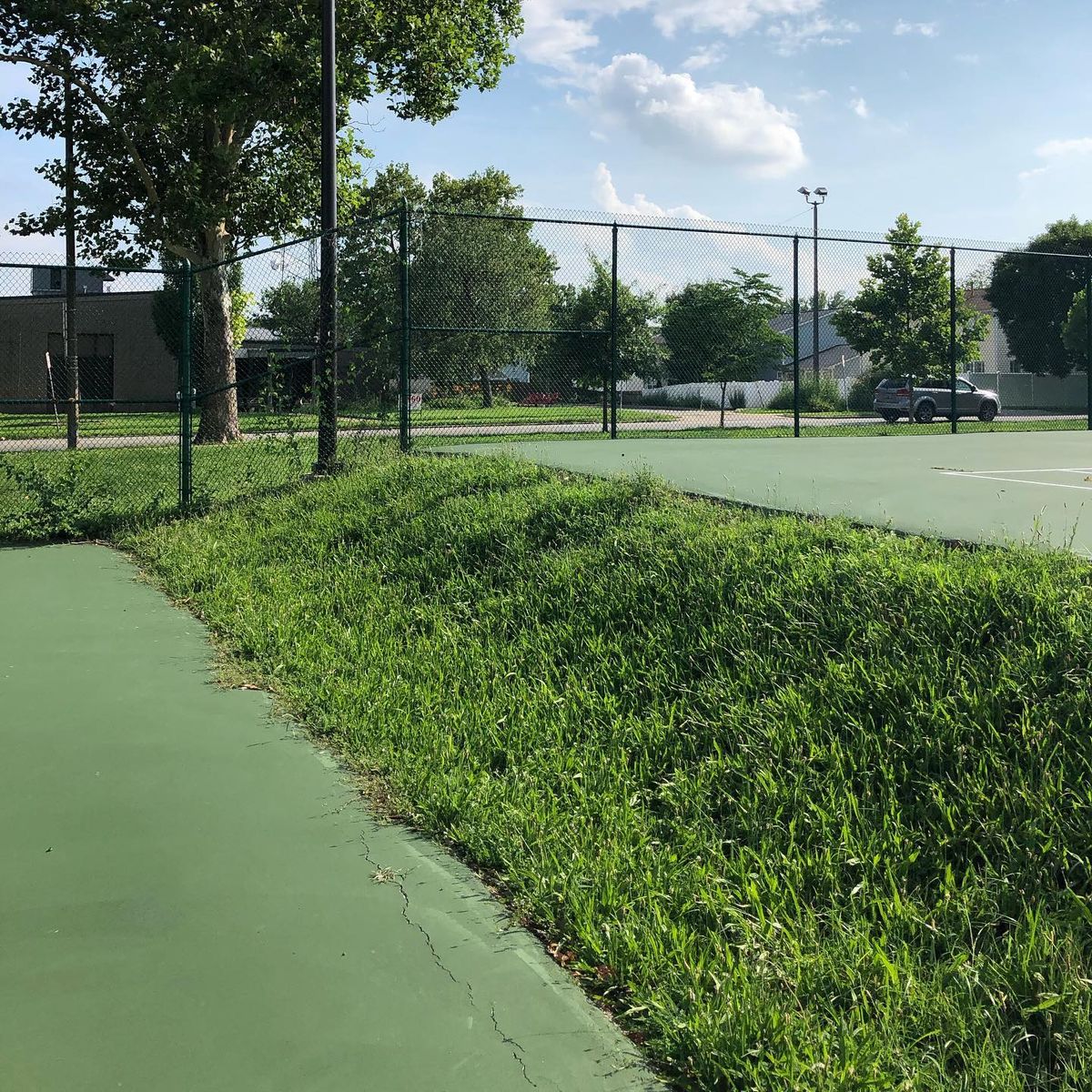 Image for skate spot Sublette Park - Tennis Court Gap