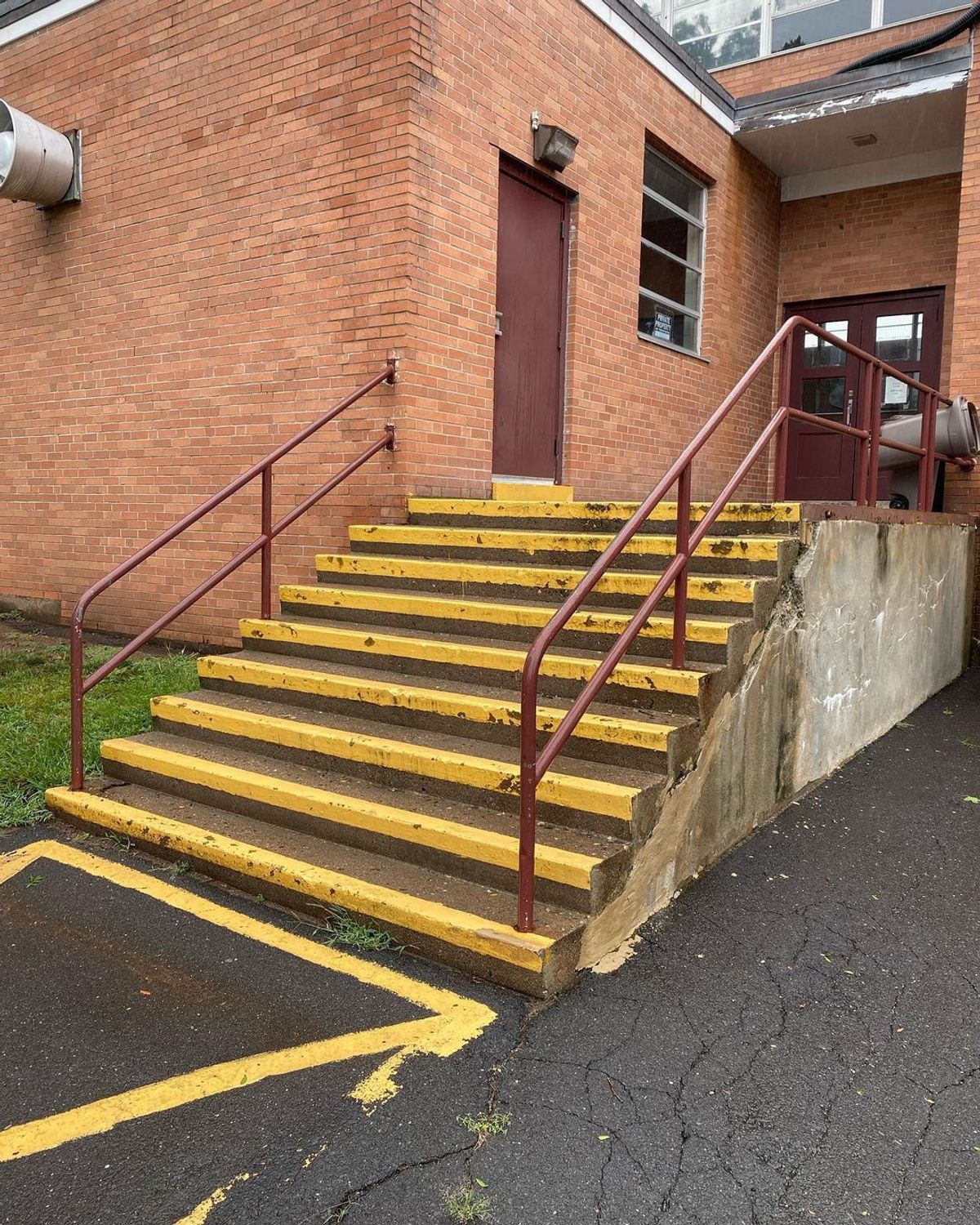 Image for skate spot St Matthews School - 9 Stair Rail