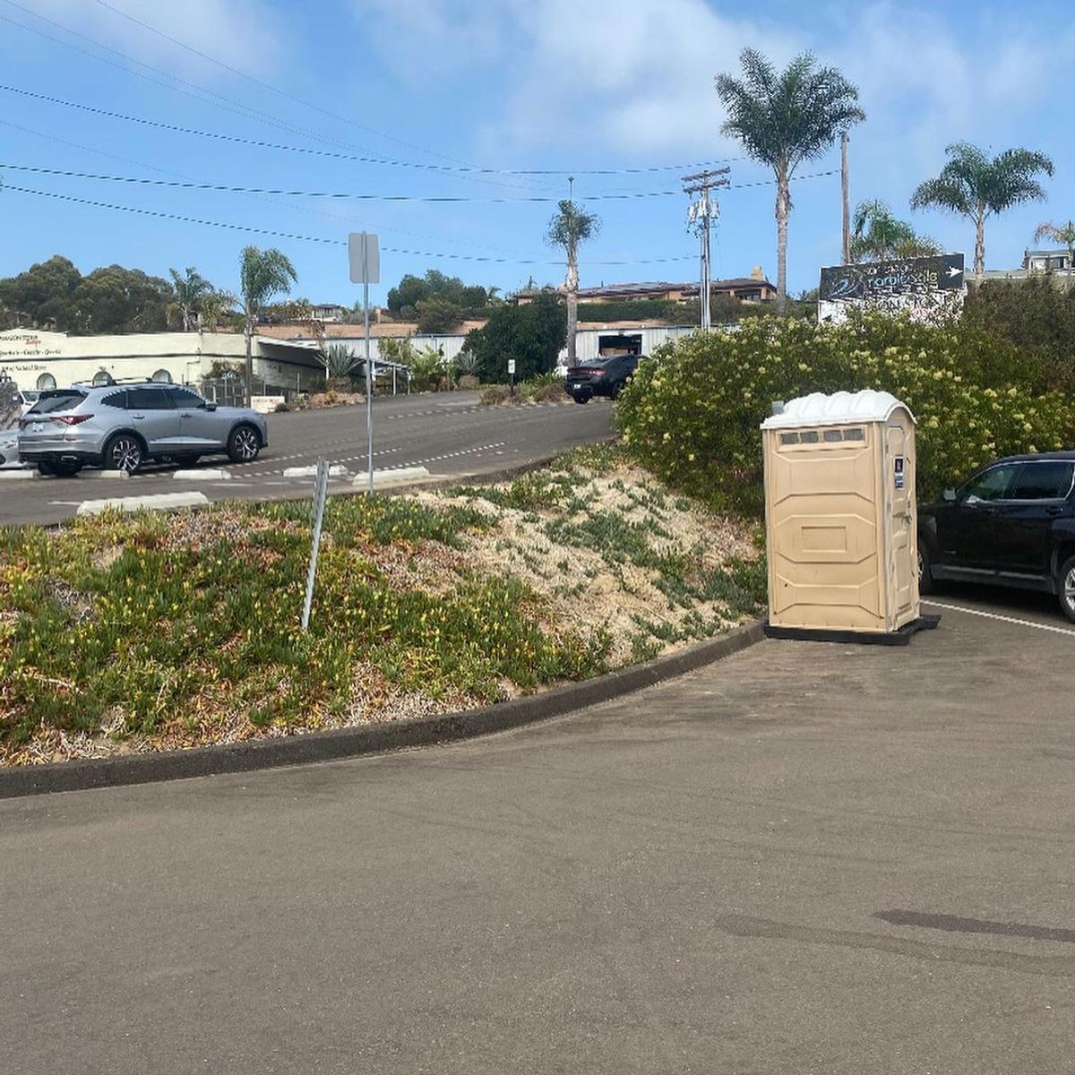 Image for skate spot Jiu-Jitsu Parking Lot Gap