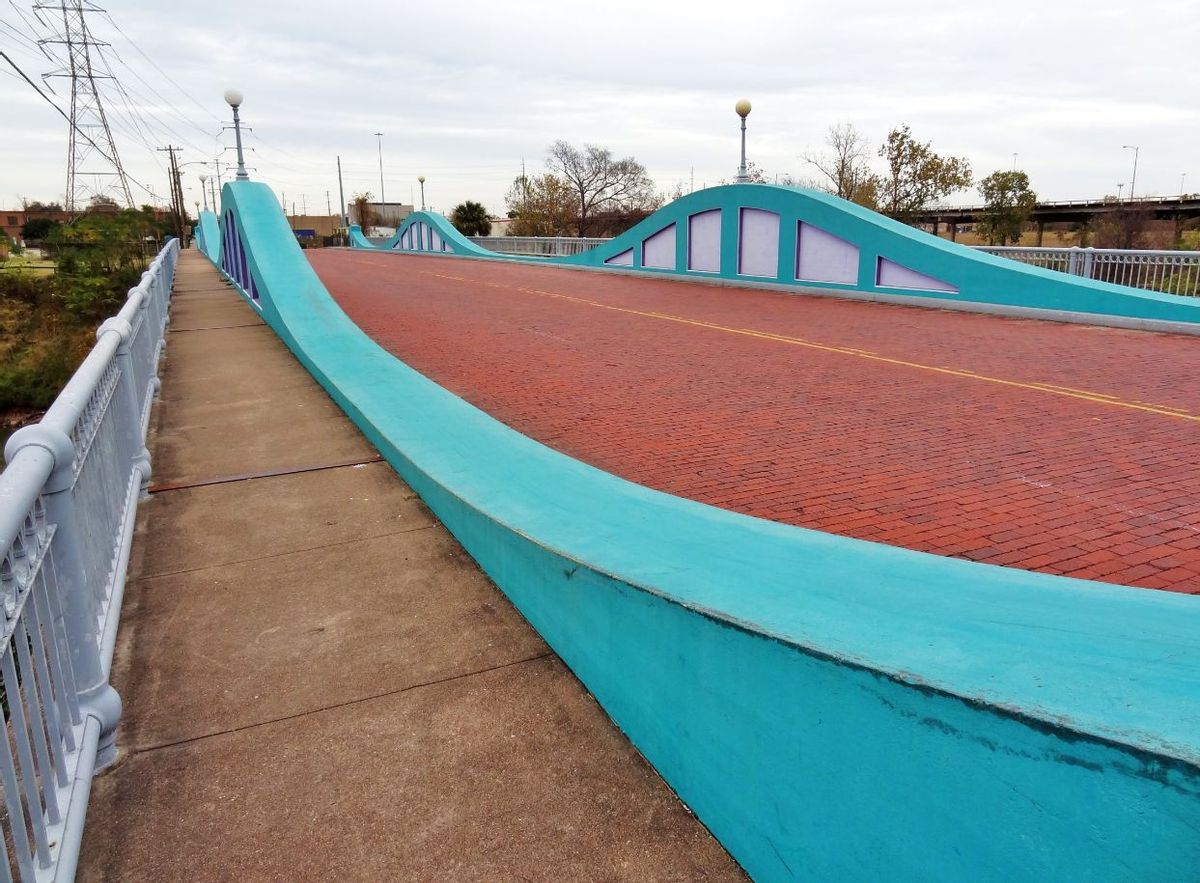 Image for skate spot McKee Street Bridge