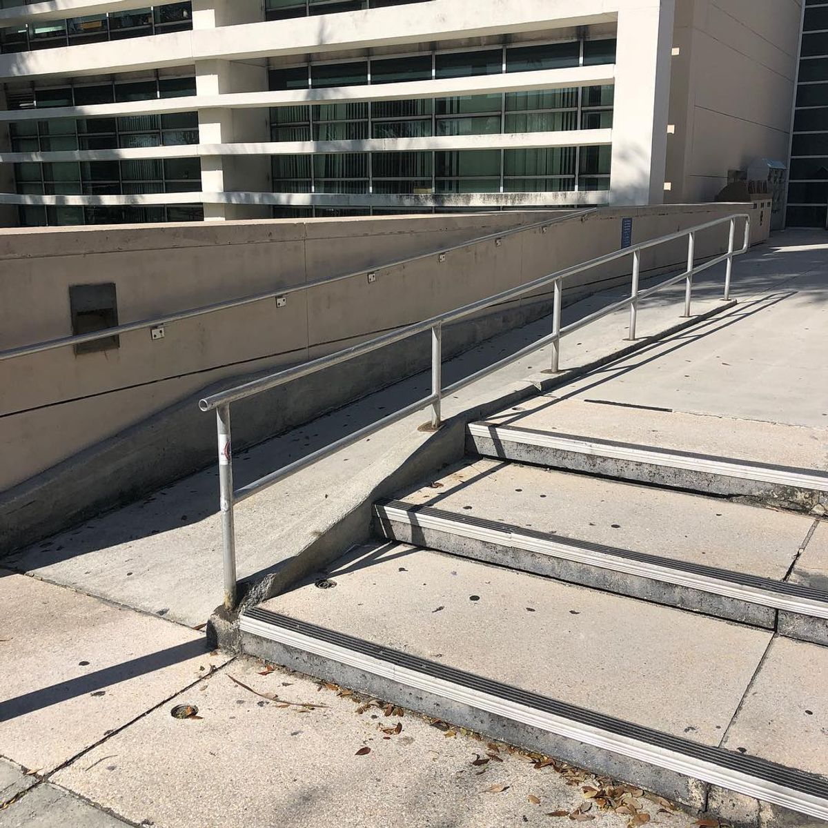 Image for skate spot FAU - Wimberly Library 3 Stair Out Rail