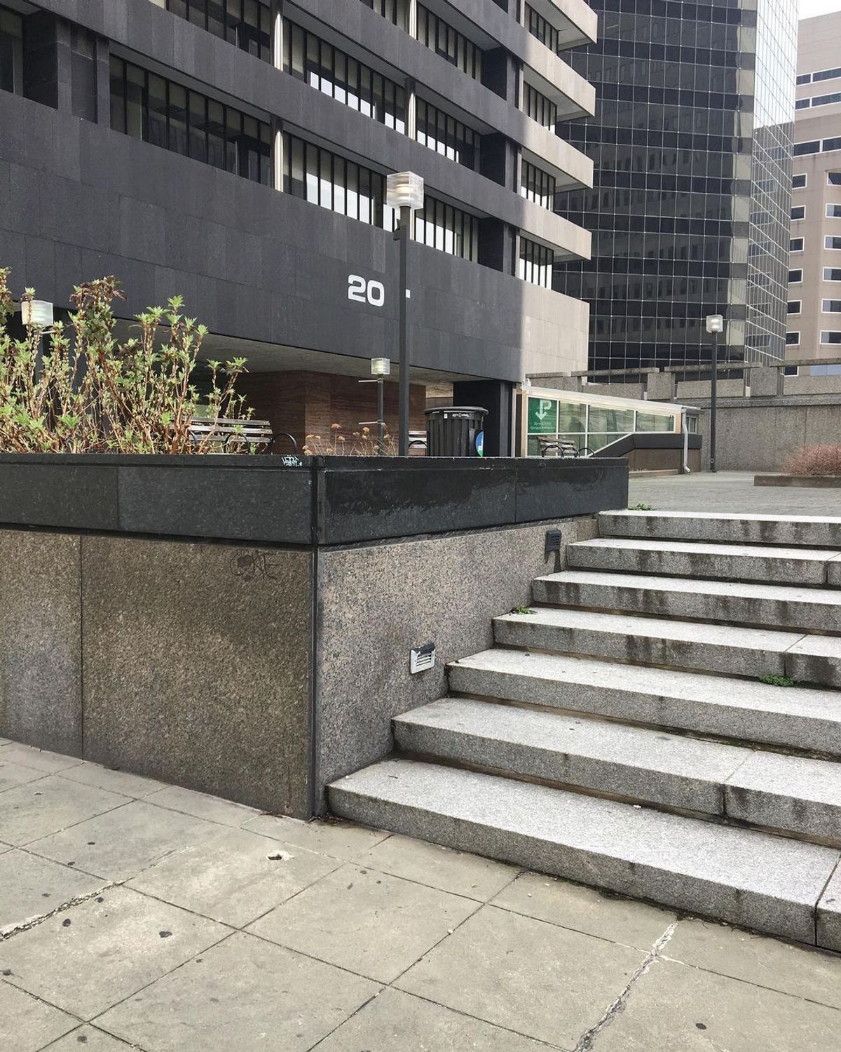 Image for skate spot Hopkins Plaza - 7 Stair Out Ledge
