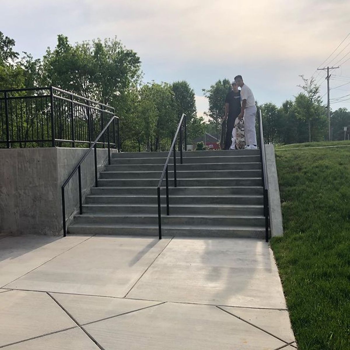 Image for skate spot The Quarters 10 Stair Rail