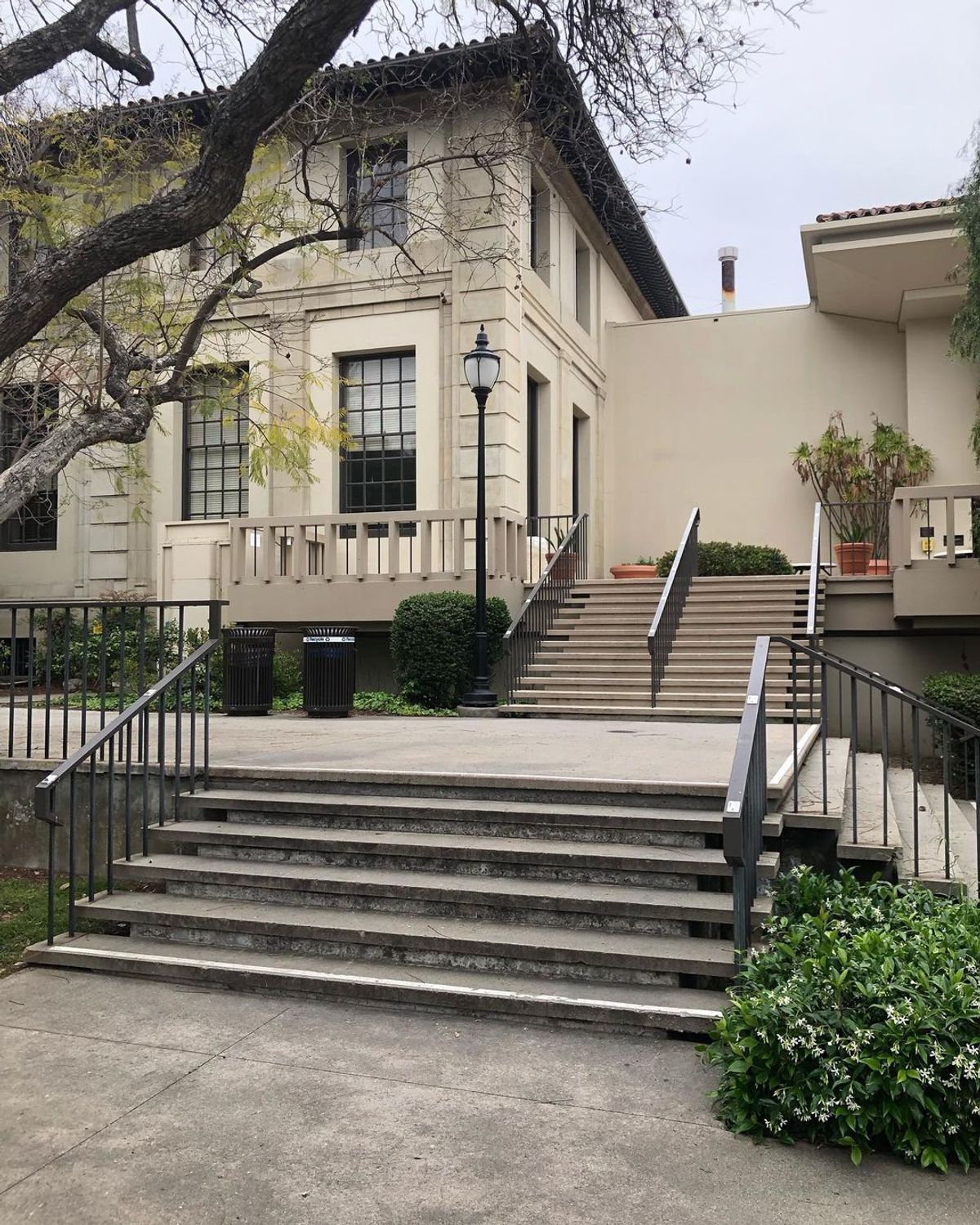 Image for skate spot Occidental College - 12 Stair Rail Then 6 Stair