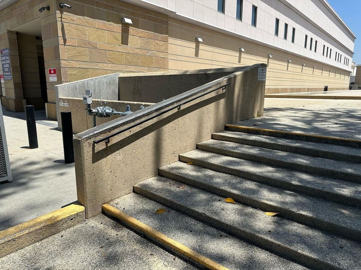 Image for skate spot Pasadena Convention Center - 7 Stair Hubba