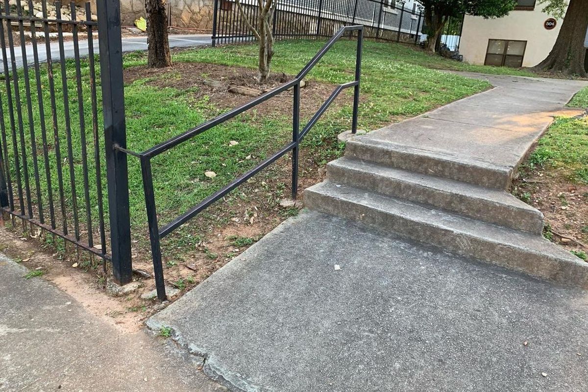 Image for skate spot Parkway Drive 3 Stair Out Rail