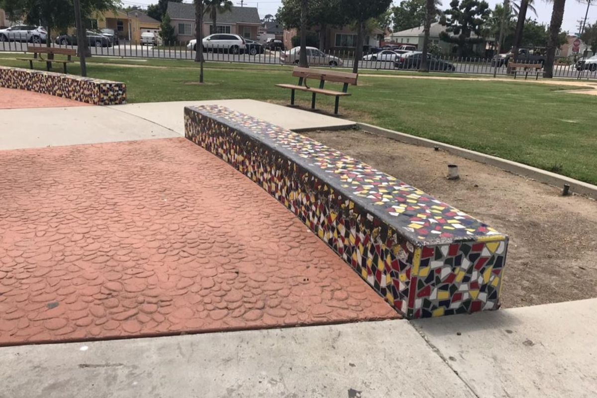 Image for skate spot Eucalyptus Park Ledges