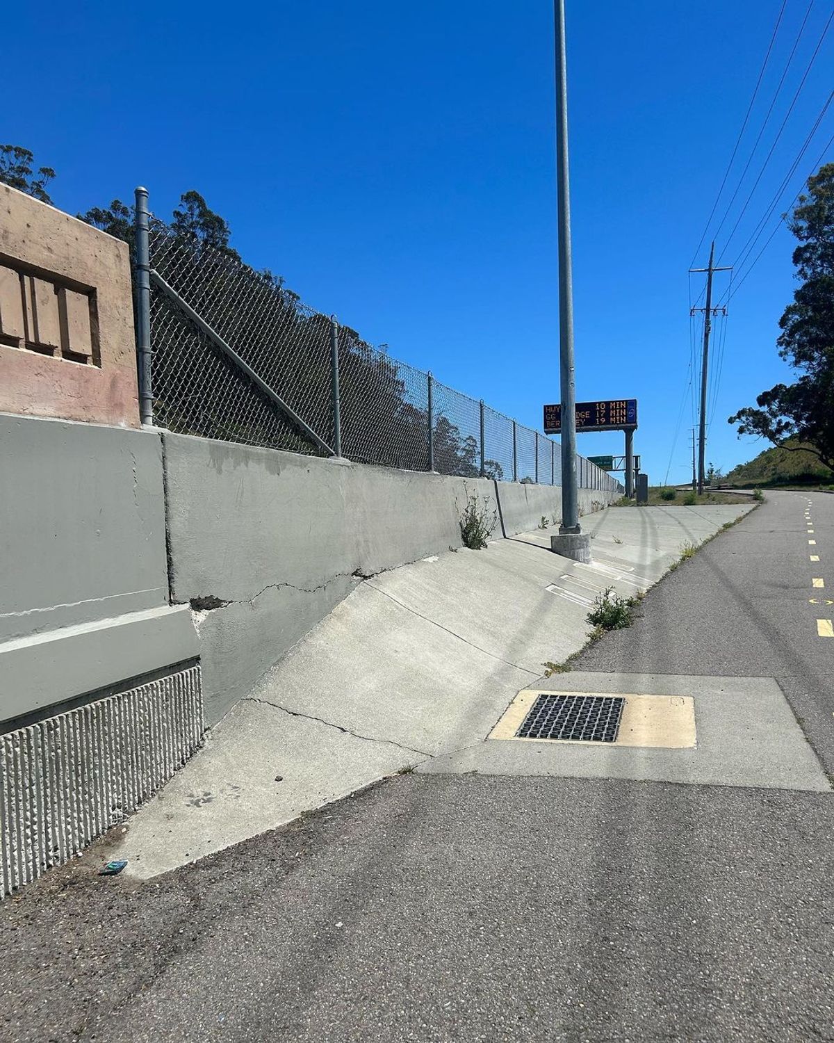 Image for skate spot Merrydale - Bank To Ledge