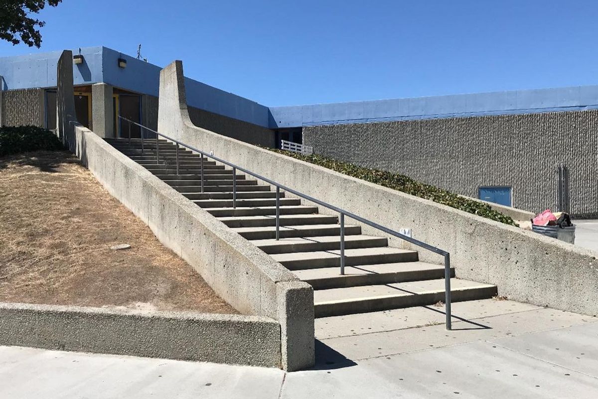 Image for skate spot Bernal Intermediate School 23 Stair Rail