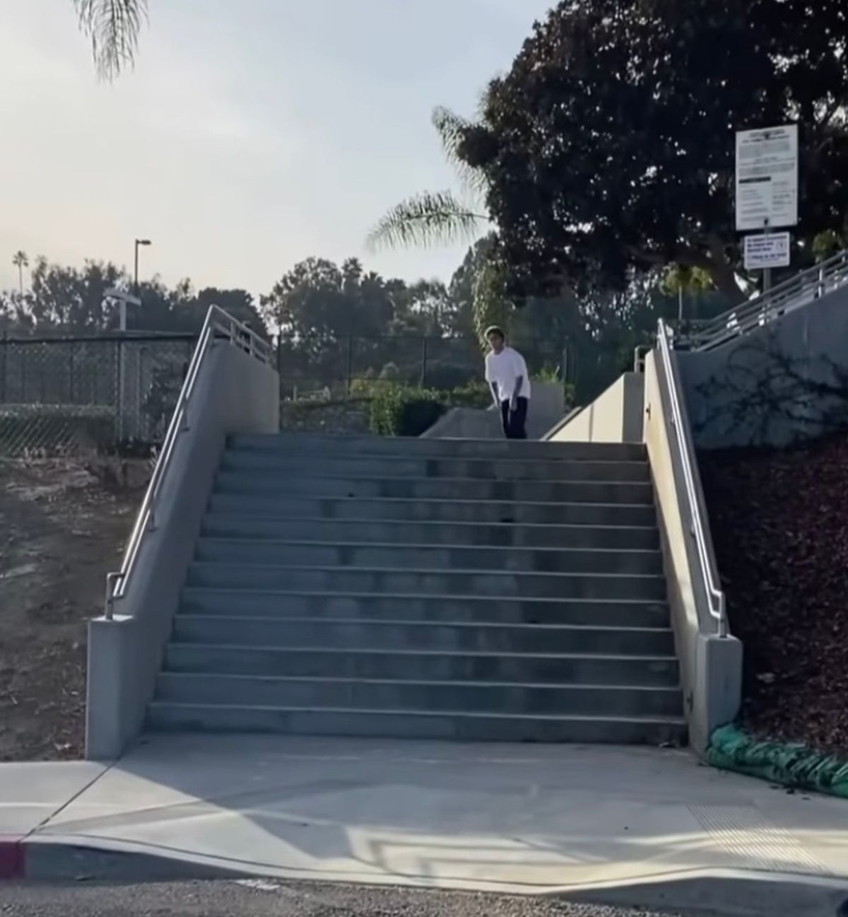 Image for skate spot Earl Warren 12 stair