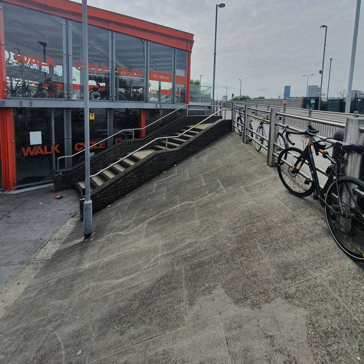 Image for skate spot Leyton Over Rail Into Bank