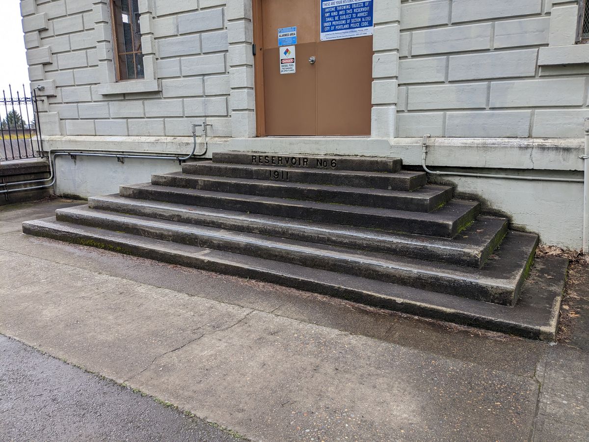 Image for skate spot Mt Tabor Park - Stair Ledges