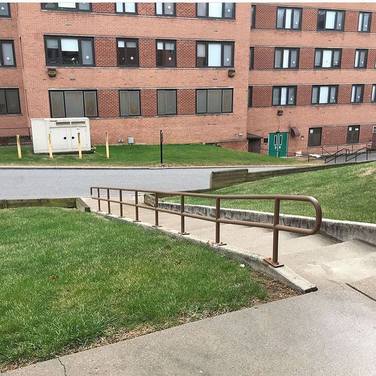 Image for skate spot WLOY - Long 14 Stair Rail