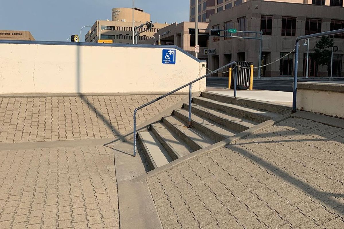 Image for skate spot Tijeras Ave Courthouse Banks