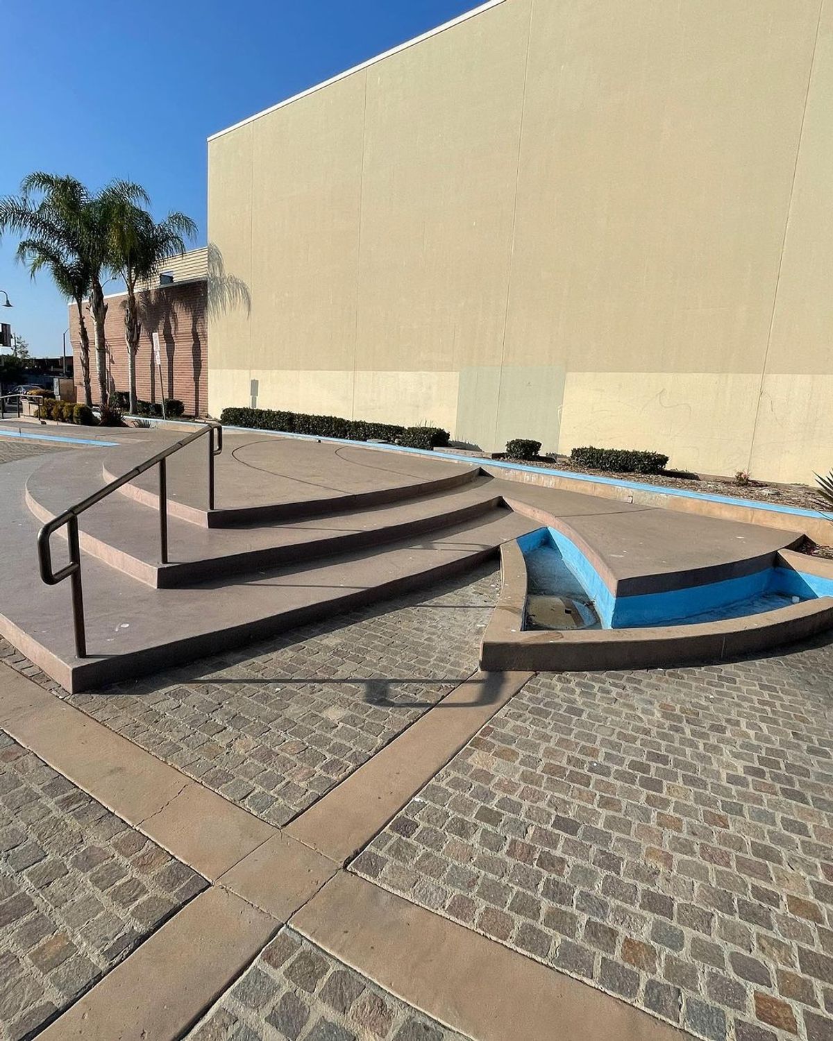 Image for skate spot Bellflower Town Center Plaza