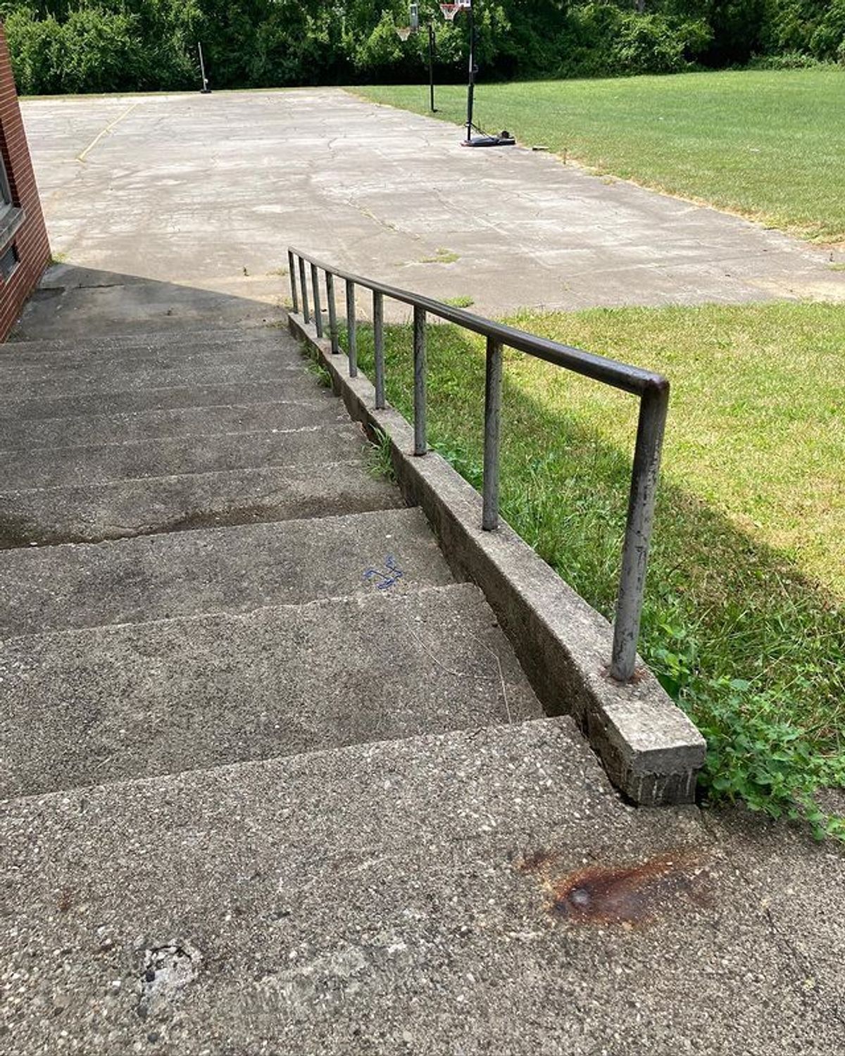 Image for skate spot Atara Girls High School Long 11 Stair Rail