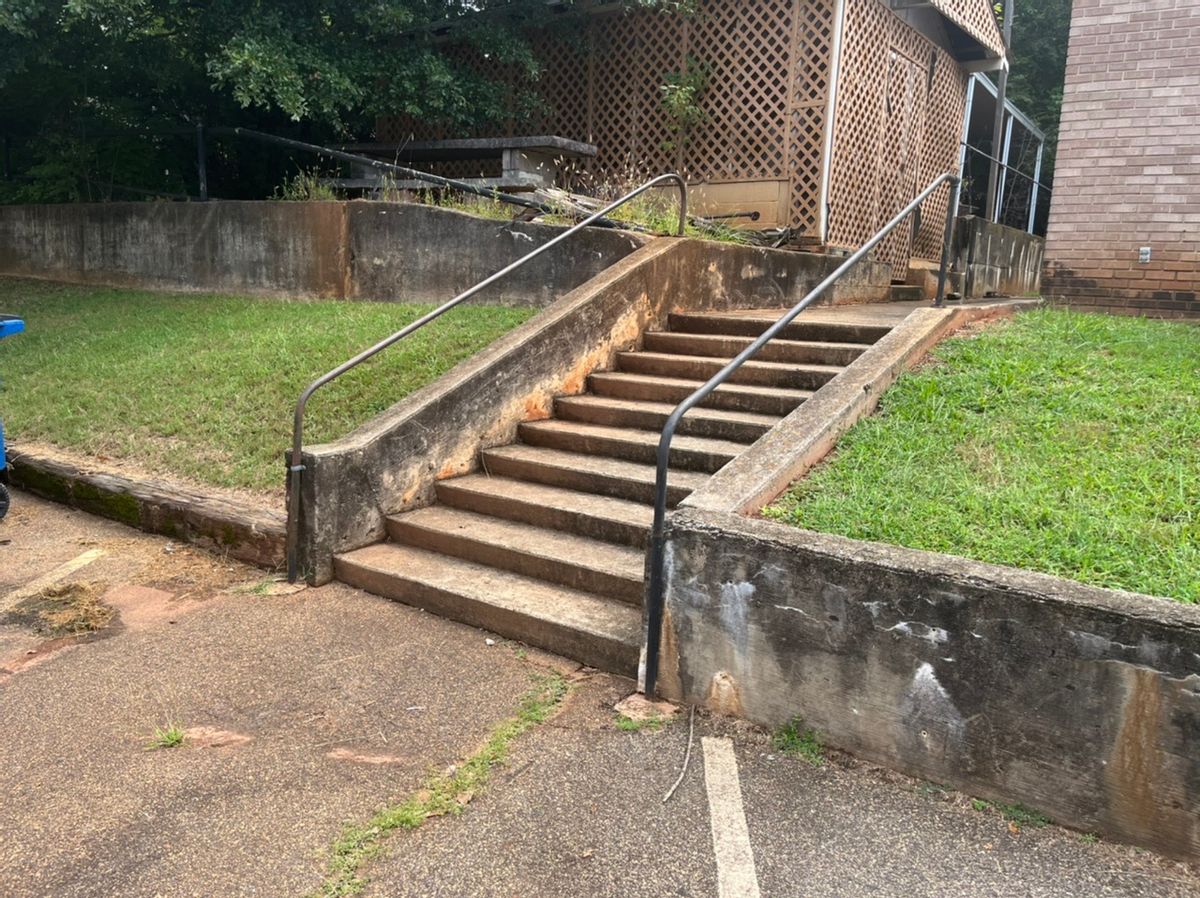 Image for skate spot Normaltown 10 Stair Rail