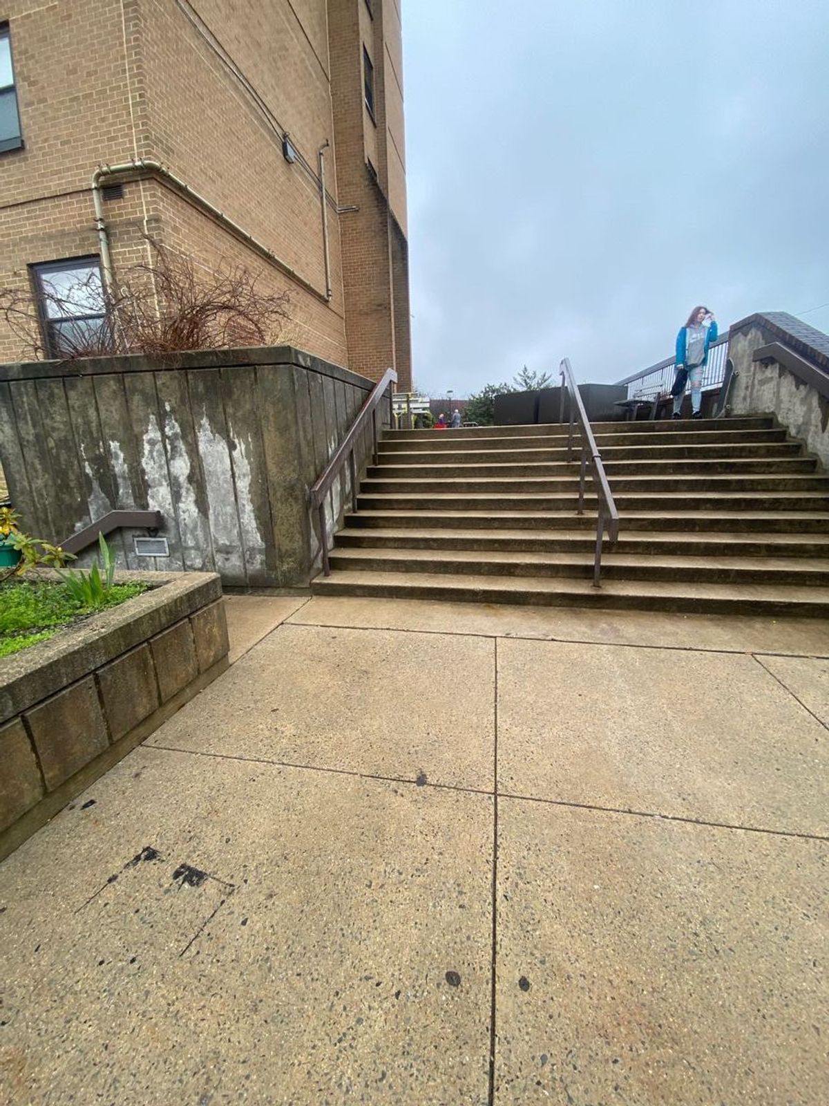 Image for skate spot 335 North - 10 stair