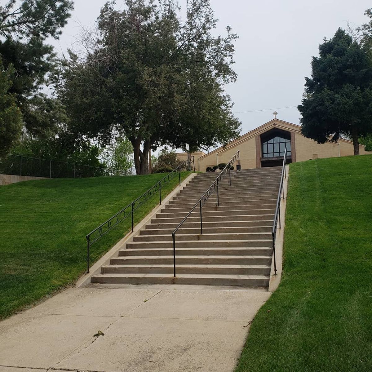 Image for skate spot Holy Name Catholic Church - 22 Stair Rail