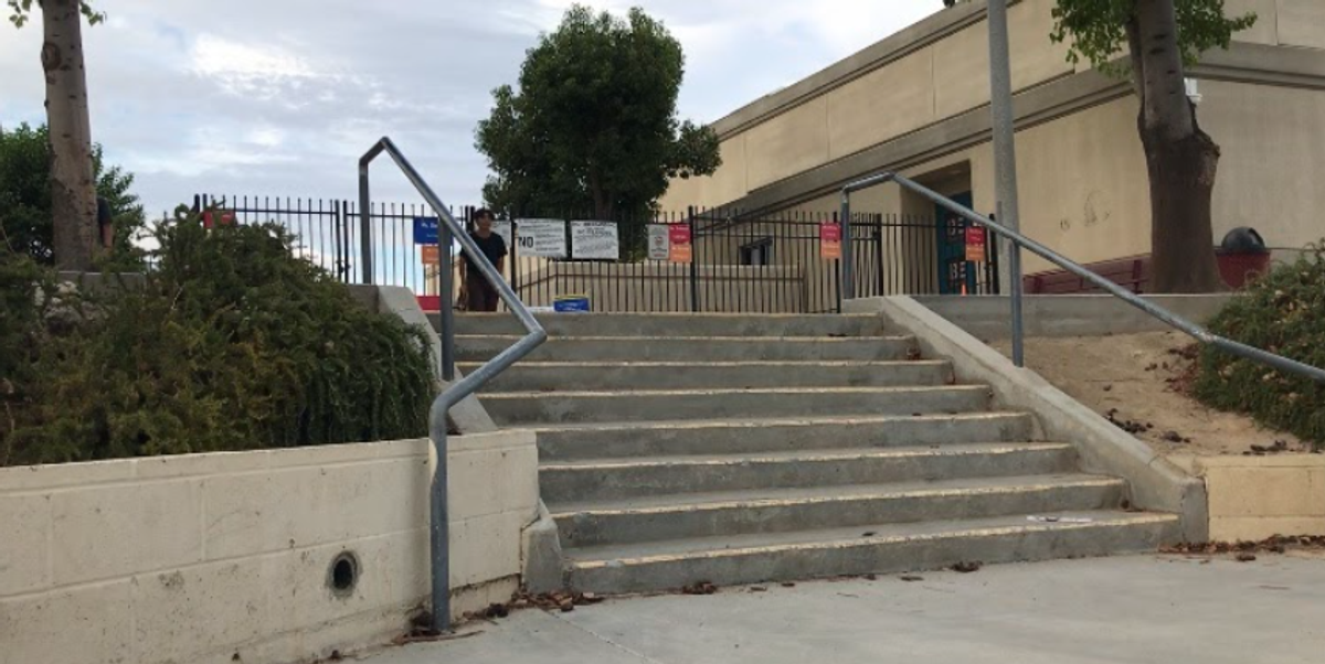 Image for skate spot Fruitvale 8 Stair Rail