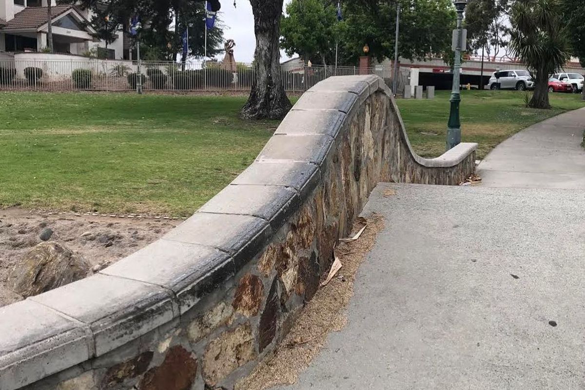 Image for skate spot Memorial Park Bridge Bump To Ledge