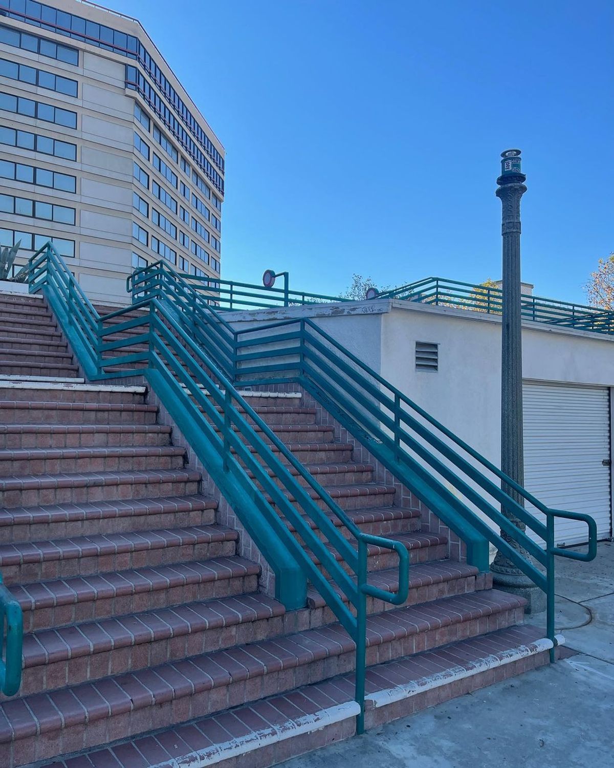 Image for skate spot Court Street Square - Over Rail To Roof Drop