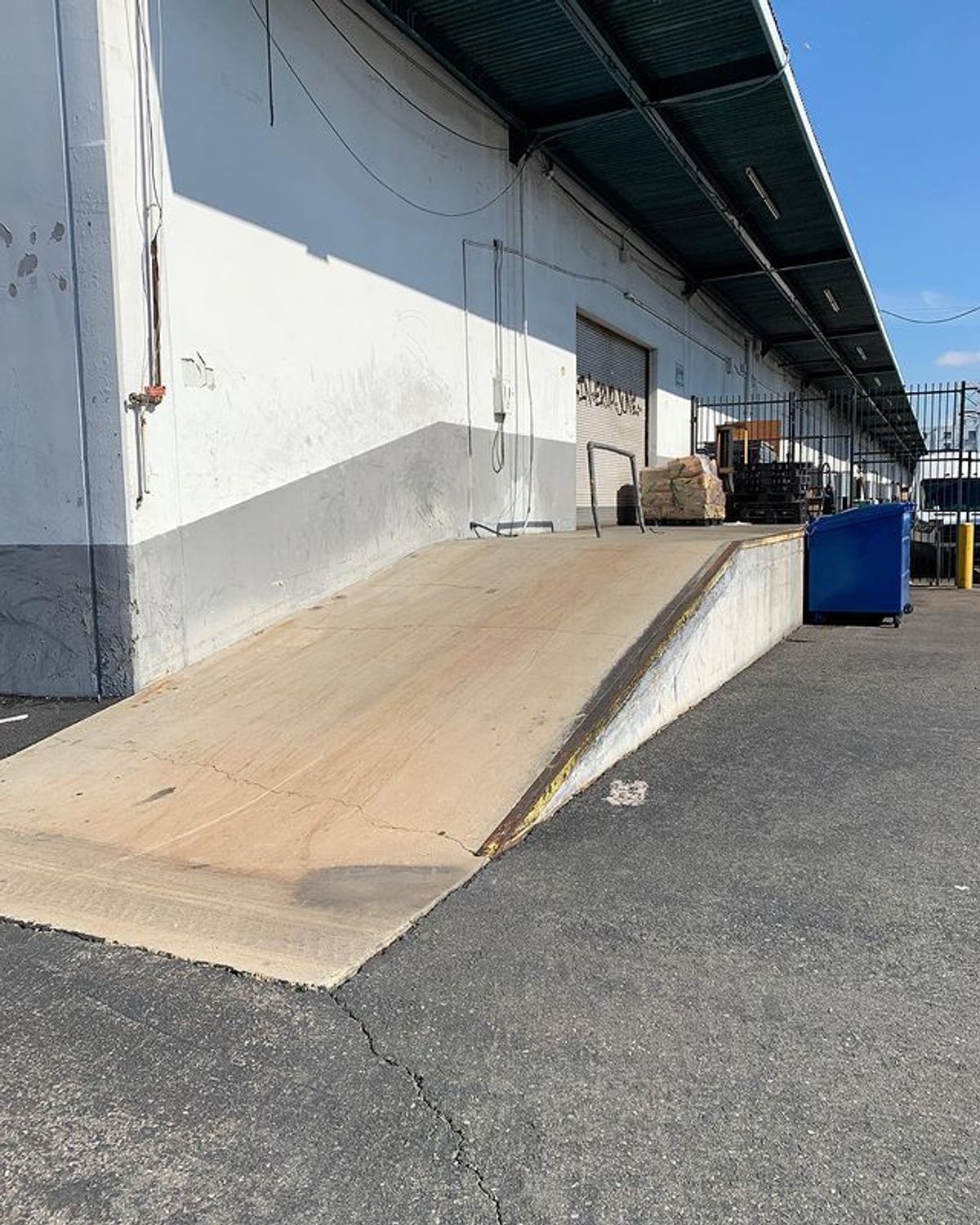 Image for skate spot S Alameda Up Ledge