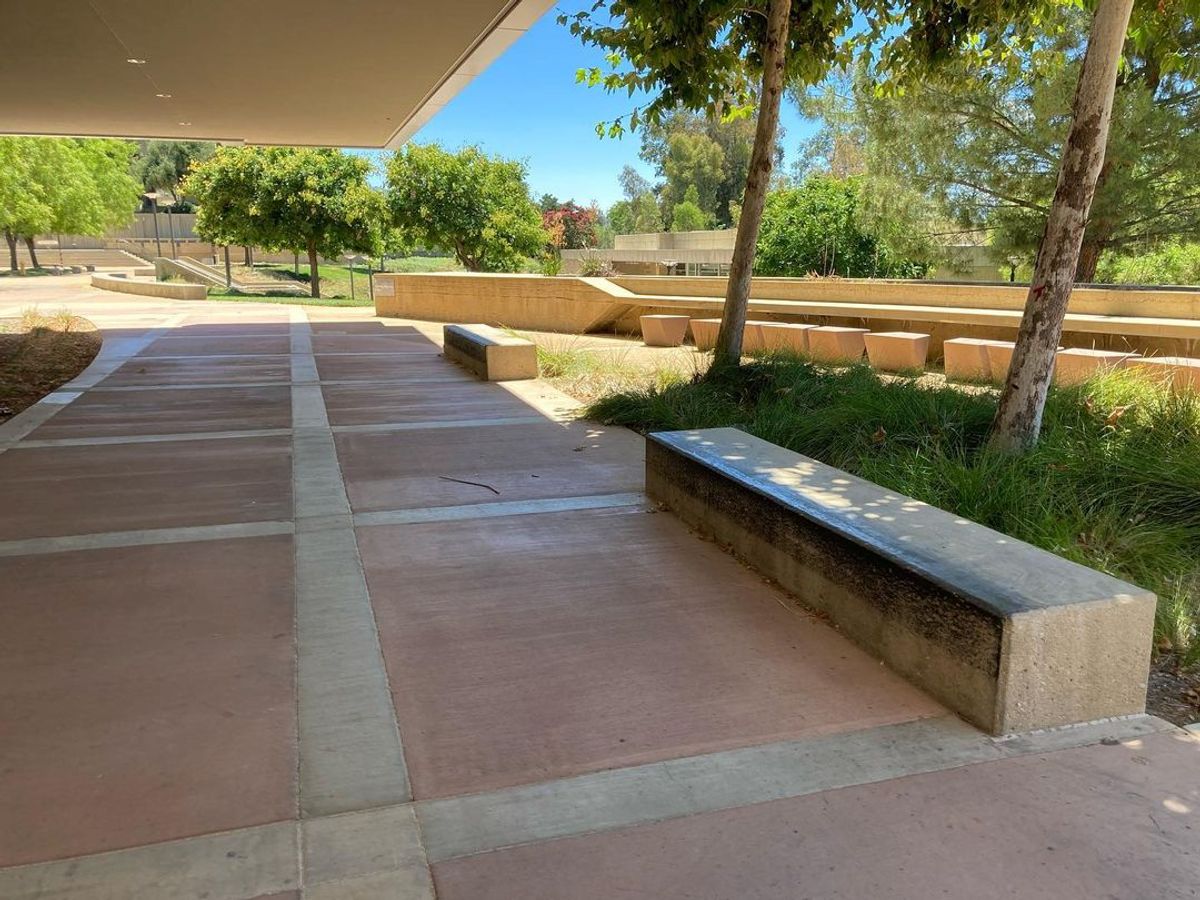 Image for skate spot Crafton Hills College - Ledges