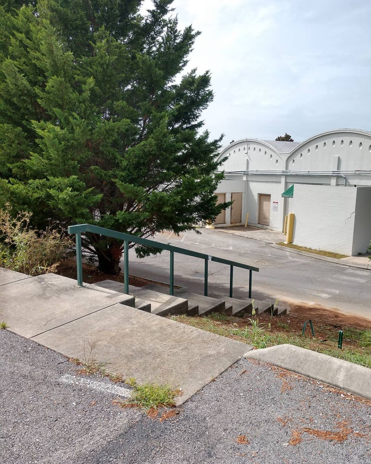 Image for skate spot Village Green 12 Stair Rail