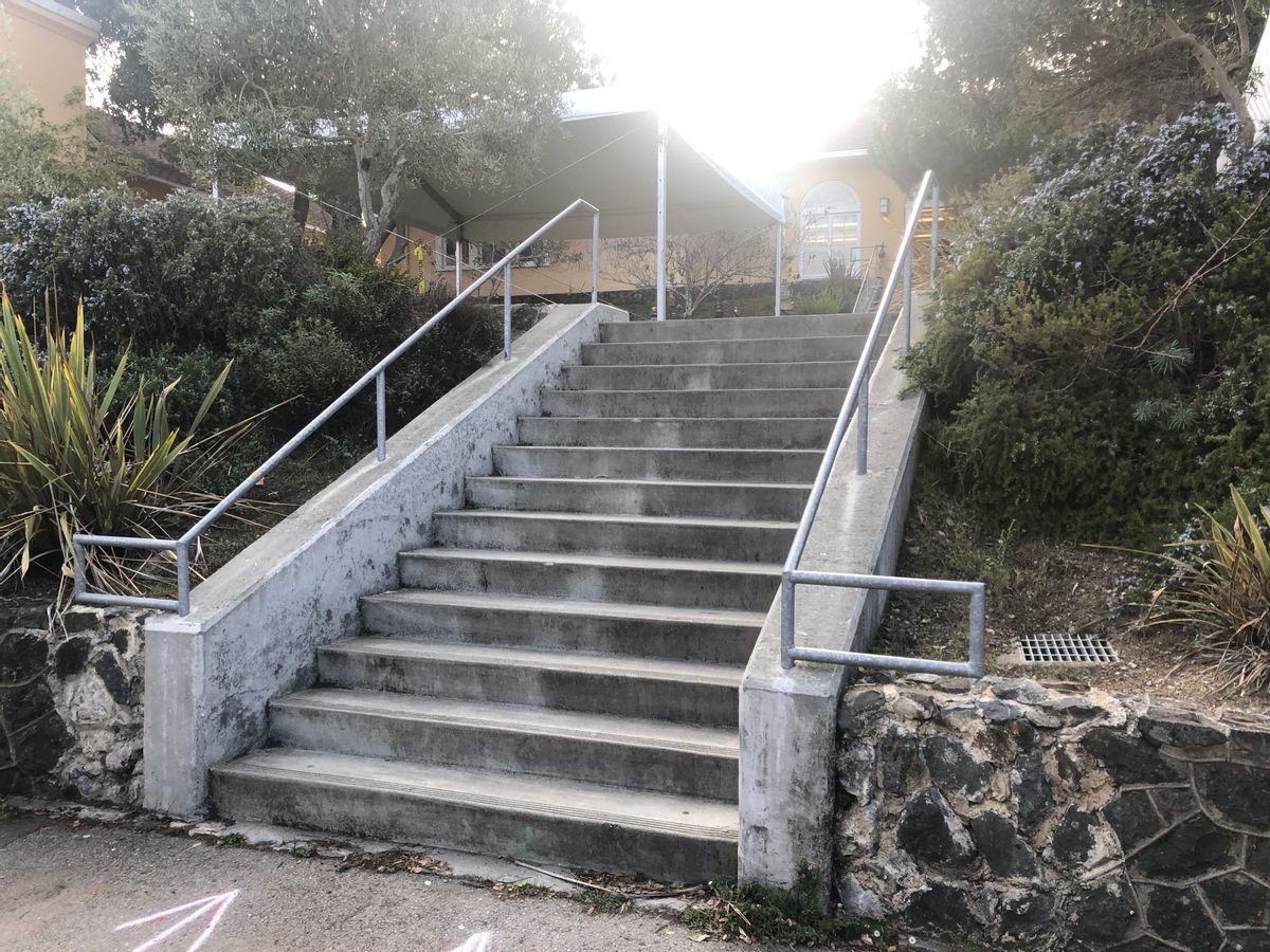 Image for skate spot Tamalpais High School 13 Stair Rail