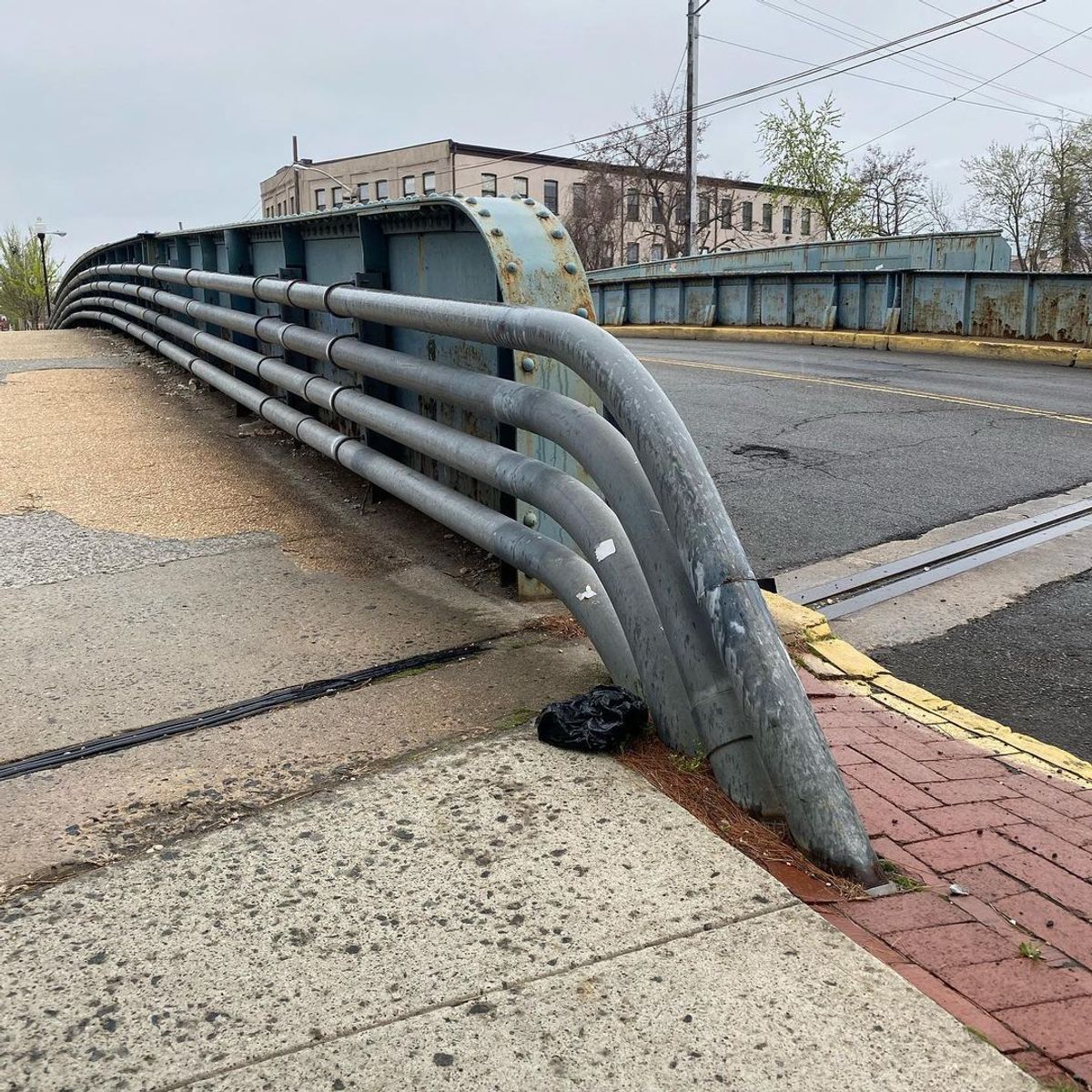 Image for skate spot New Brunswick Ave - Bridge Pole Jam