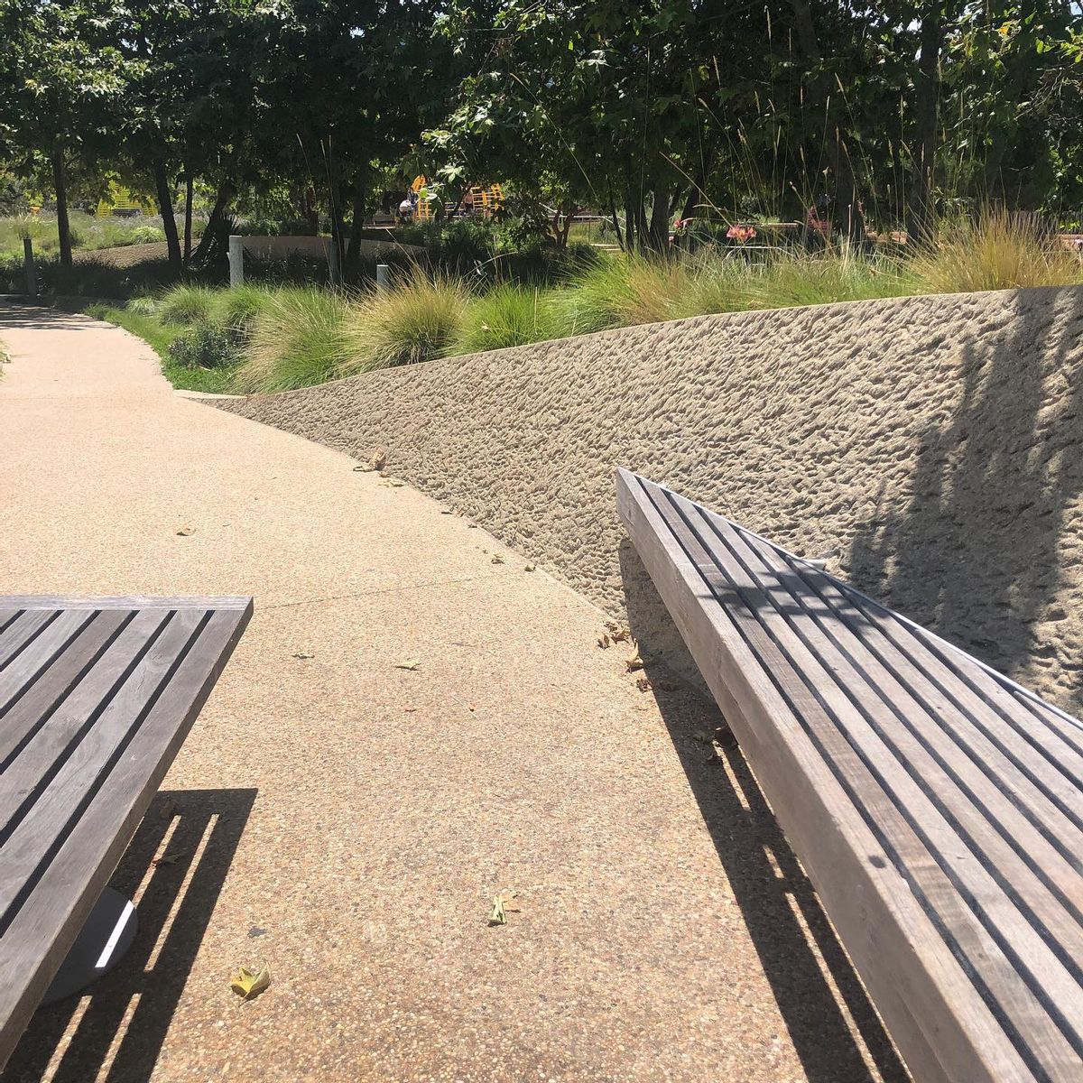 Image for skate spot Tongva Park - Bench To Wallride